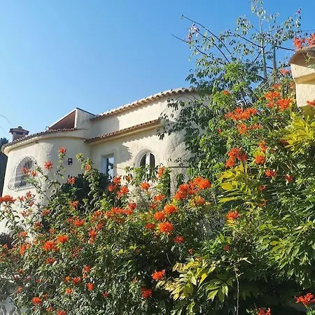 Deanna Magnifique Vue Situé à 1,5 Km De La Villa